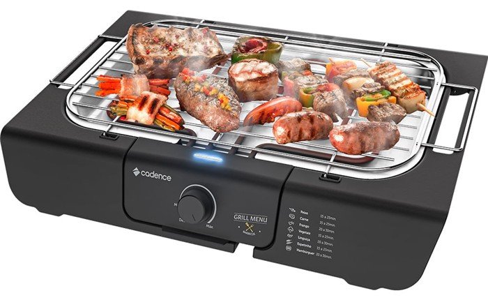 Churrasqueira elétrica Cadence Grill Menu com espetos e carnes